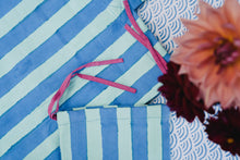 Load image into Gallery viewer, Mattias block print bag closeup